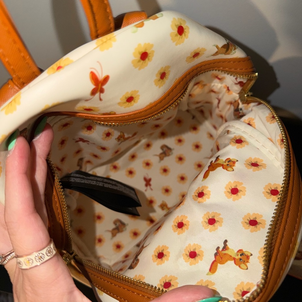 Limited Edition Loungefly Disney Fox and the Hound Backpack and Wallet - Picture 4 of 6